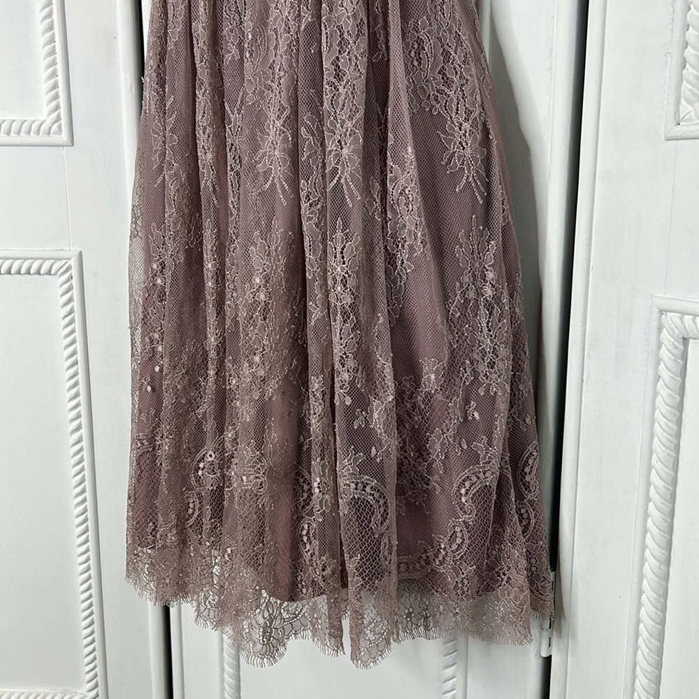 Va et Vien Ariel BHLDN Anthro mauve lace one shoulder dress NWT - Picture 3 of 6
